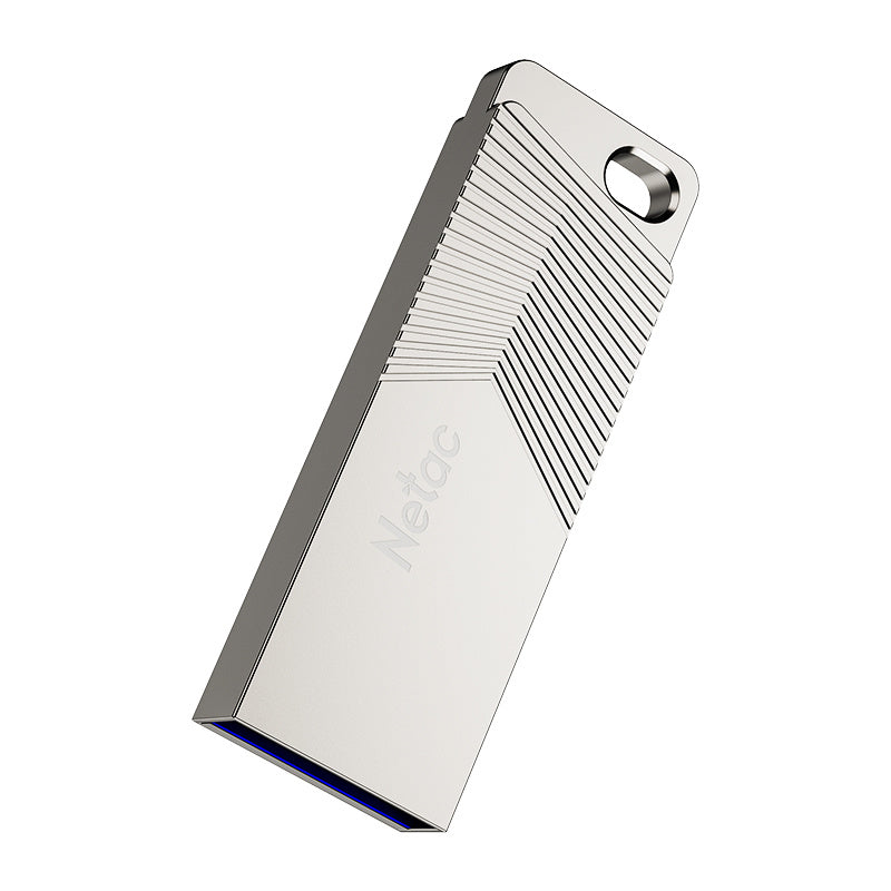Netac UM1 USB 3.2 Flash Drive